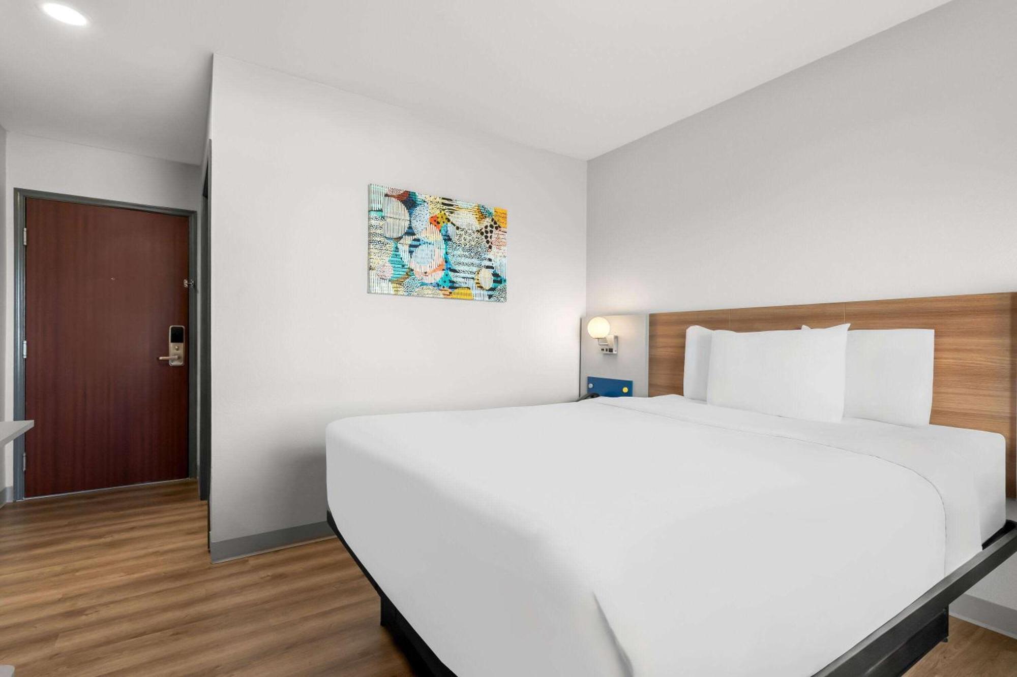 Microtel Inn & Suites By Wyndham Tulsa - Catoosa Route 66 Zewnętrze zdjęcie