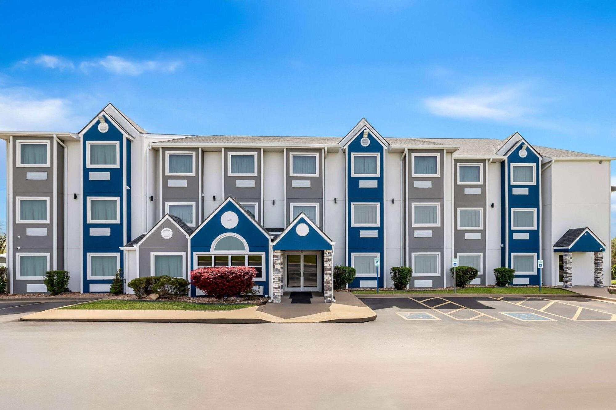 Microtel Inn & Suites By Wyndham Tulsa - Catoosa Route 66 Zewnętrze zdjęcie